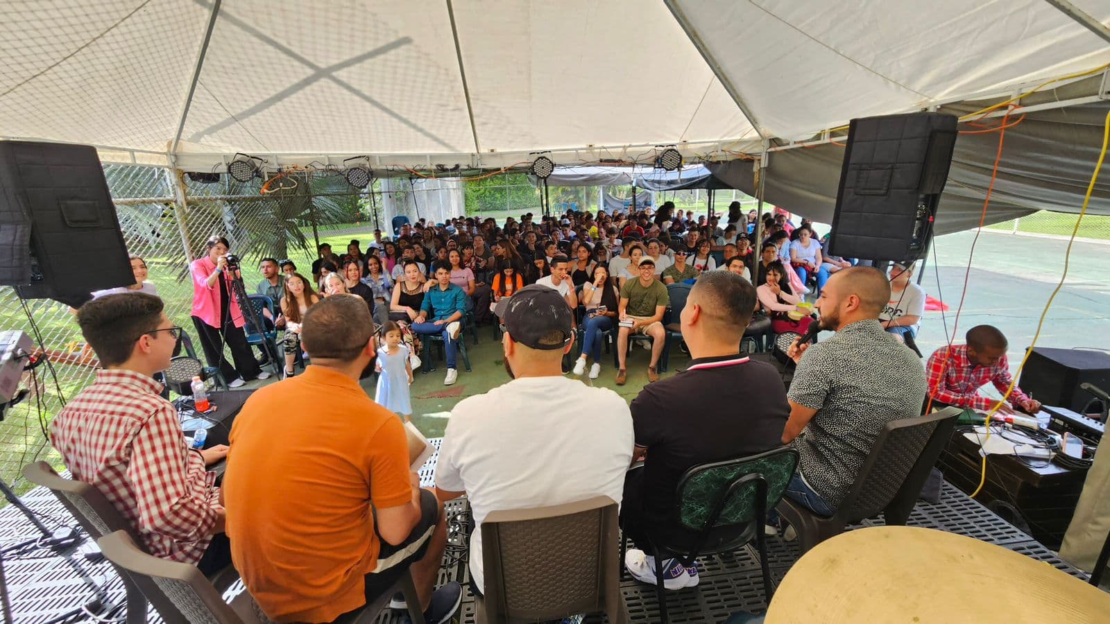 Preguntas y respuestas, campamento de jóvenes, 2023